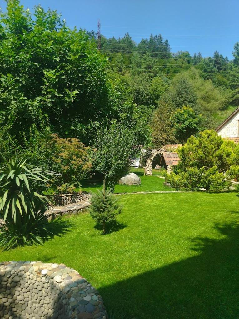 Eco Garden Bed and Breakfast Dilijan Εξωτερικό φωτογραφία