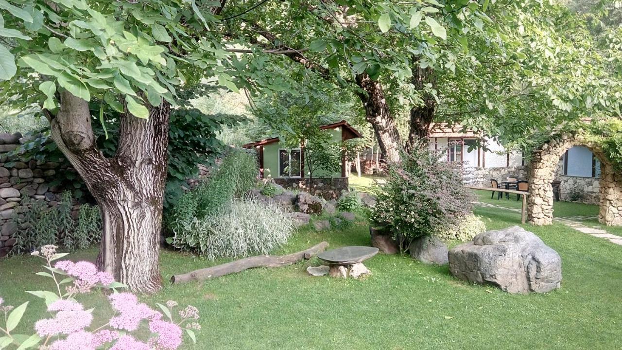 Eco Garden Bed and Breakfast Dilijan Εξωτερικό φωτογραφία